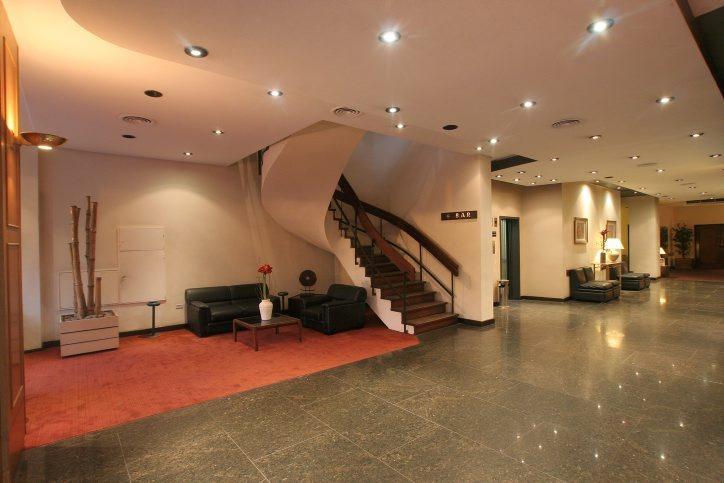 Готель Garden Plaza Сан-Мігель-де-Тукуман Екстер'єр фото